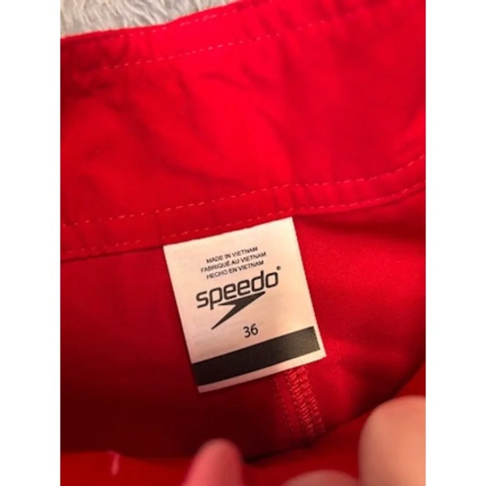 Speedo Mens Guard Board Shorts Red Lifeguard Swim Trunks Size 36 Cargo Pocket